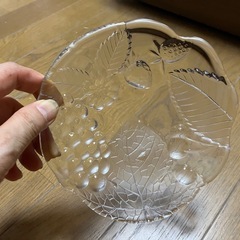 フルーツ柄　ガラス　皿の画像