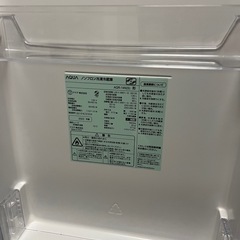 23年製アクア135L自動霜取り冷蔵庫の画像