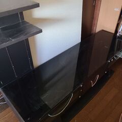 テレビ台です