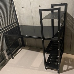 ガラステーブル　学習机
