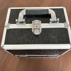 メイクボックス