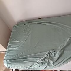 シングルベッド