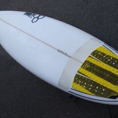 超美品・極上中古！５ラウンド使用！！ノーリペア／「ネックベアード３（6.2ft）」／アルメリック／Future fin F6付き／手渡し大歓迎！！