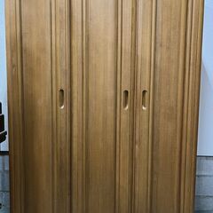 府中家具 宮崎家具 ワードローブ 3枚扉 大型 天然木無垢 シオジ 幅128cm×奥行56.5cm×高さ195cm 