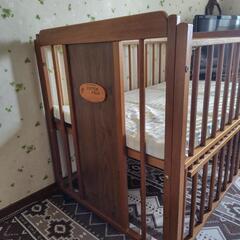 ベビーベッド　布団付きの画像