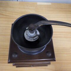 昭和 レトロ アンティーク コーヒーミル メーカー不明の画像