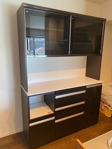 【商談中】食器棚 値下げ可能です！