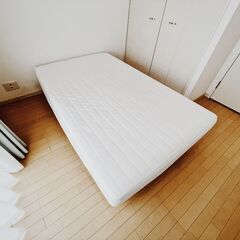 【MUJI】脚付マットレス・高密度ポケットコイル・セミダブル（スチールメッシュ・洗えるカバー）・木製脚・２０ｃｍ／ナチュラル