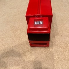 トミカ　トラックの画像