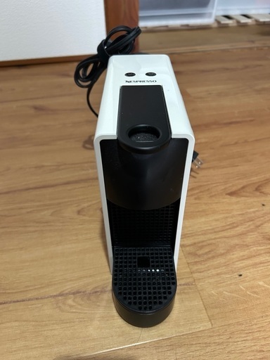 ネスプレッソ　コーヒーメーカー　カプセル式