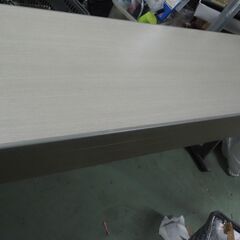 スタッキングテーブル、テーブル、１５０ｘ４５ｘ７０