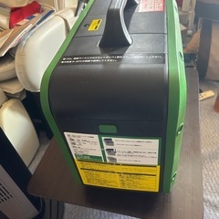 カセットガスインバーター発電機を売ります。の画像