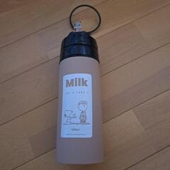 SNOOPY のシリコンボトル