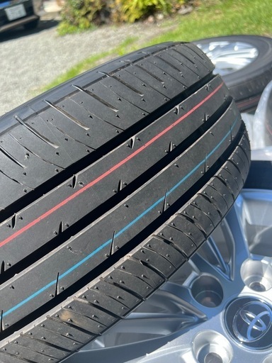 新車外し　ノア 90 純正ホイール　