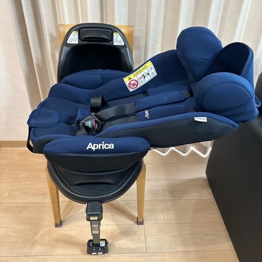 【お取引中】アップリカ　ディアターンプラス　ISOFIX　