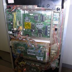 パチンコ台。3台まとめて。ジャンク品。修理必要です。の画像