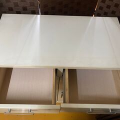 ホワイト　サイドボード　の画像