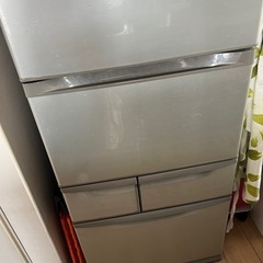 【受け渡し者決定済み】東芝冷蔵庫まだ使えます！！の画像