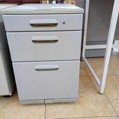 ★ジモティ割あり★  サイドチェスト グレー H40×D60×W61.5 クリーニング済み OJ5423の画像