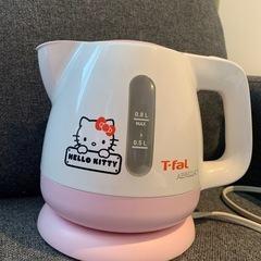 キティちゃんケトル　T-fal