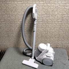 ニトリ サイクロンクリーナー掃除機 VCS33A15X