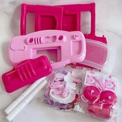 キッチンセット おままごと ごっこ遊び 知育玩具 組立式 食器 調理器具 軽量設計 ピンクの画像