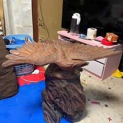 鷹　一本木　彫刻 ⭐️最終値引きの画像