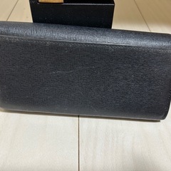FURLAの長財布の画像