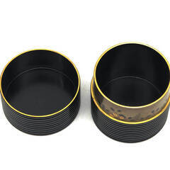 su0094　田中宗凌作 茶入 萩に虫 盛筋 中次 漆器 黒 蒔絵 貝入縁金 共箱入り 茶道具 金彩 螺鈿 茶筒 棗 茶道 茶入れ 木製 工芸品 茶入 中古の画像