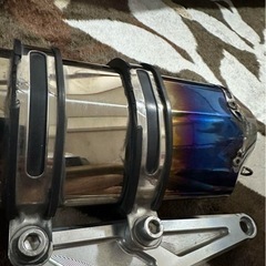 PCX JF81-KF30 ビームスマフラー
の画像