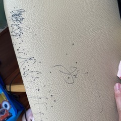 ダイニングテーブルの画像