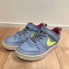 NIKE ナイキ キッズ スニーカー 18cm 水色 男女兼用