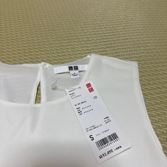 エアリータンクブラウスの画像