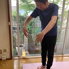 秋の経絡ストレッチヨガの画像