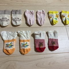 女の子 靴下 ②