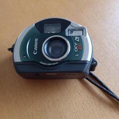 防水カメラ　キヤノン CANON IXY D5 の画像