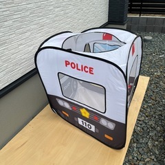 折りたたみ式テント