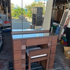 府中家具　高級天然木　ドレッサー
