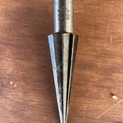 工具11 HKC 4-32mm 　テーパーリーマー