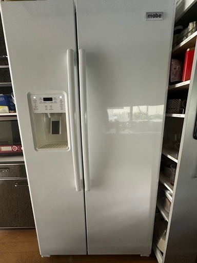 mabe/マーベ  冷蔵庫 MSM25GS/G 711L