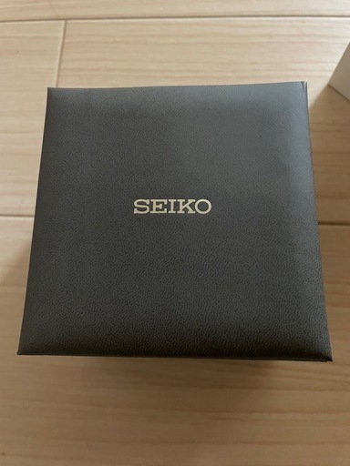 セイコーレディース時計ソーラで動きます