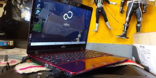 Fujitsu FMV SH56/G Core i5