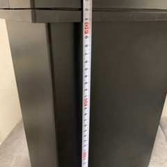 【ワンタッチオープン式】黒ダストボックスの画像