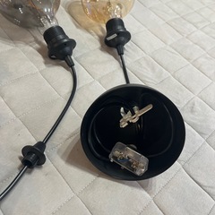 IKEA シーリングライト　おしゃれ　電球
の画像