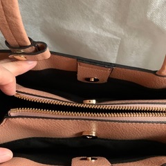 HUNDRED 3wayハンドバッグ の画像