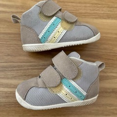 ベビー　asics ファーストシューズ