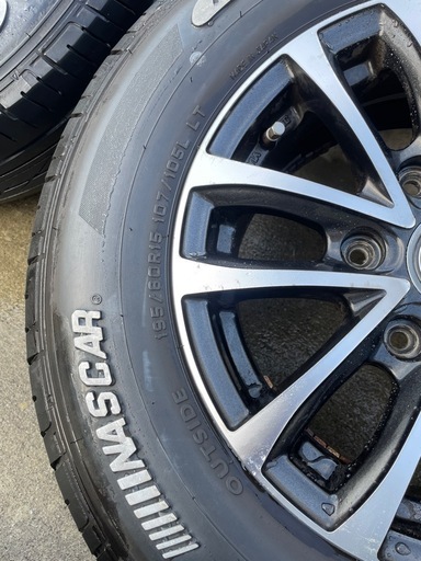 ハイエース　タイヤ　195/80r15 ナスカーホワイトレターアルミホイール