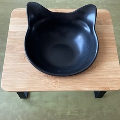 猫用フードボウルの画像