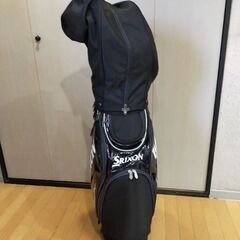 ゴルフバッグ　キャディバッグ　スリクソンの画像