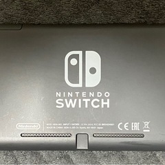 【8/27まで出品】【相談中】Switchライト 本体、箱のみ の画像